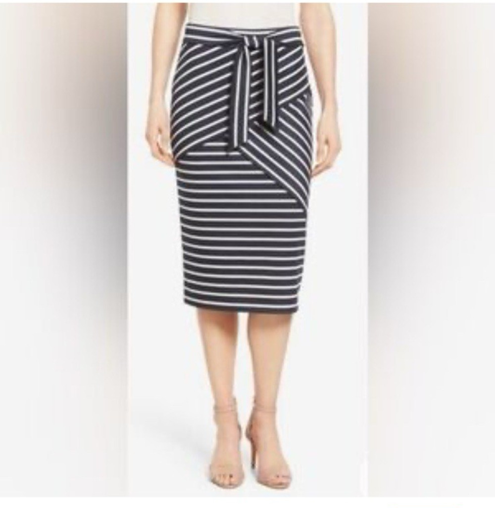 Halogen Pencil Skirt Navy White Stripe Nautical Preppy Stretch Size Small New